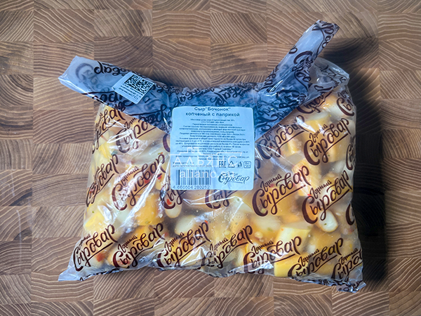 Сыр 1 кг ГОРНЫЙ СЫРОВАР (Бочонок копчёный с паприкой) в Каменск-Уральском